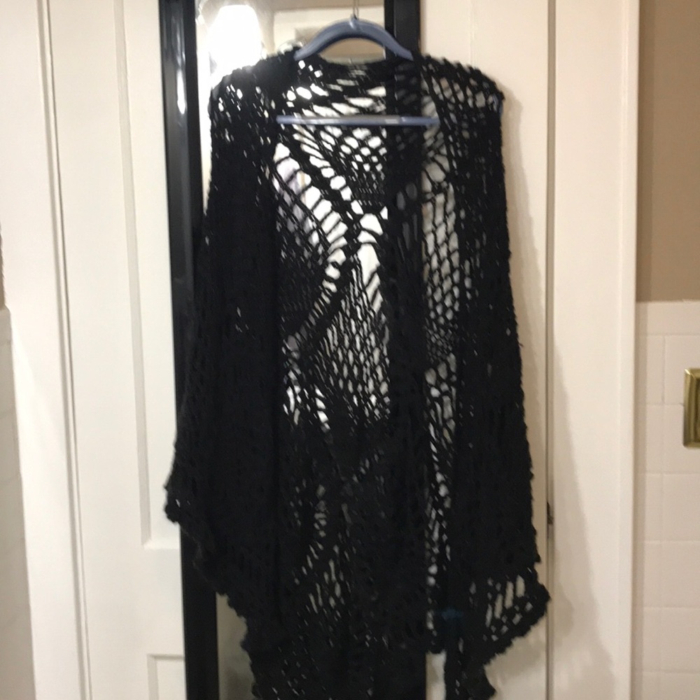 Black shawl